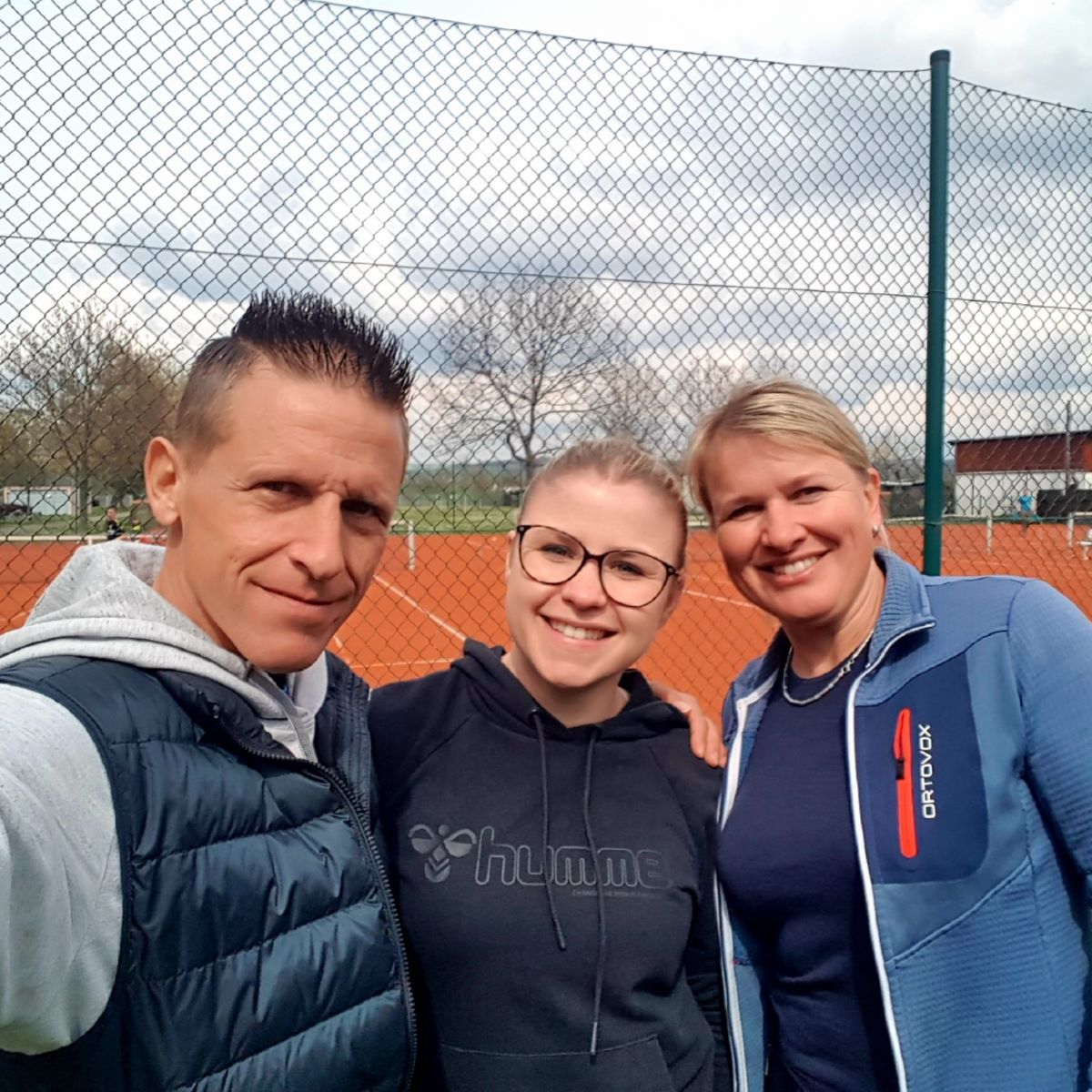 Tennis_Gruppenbild Tag der offenen Tür